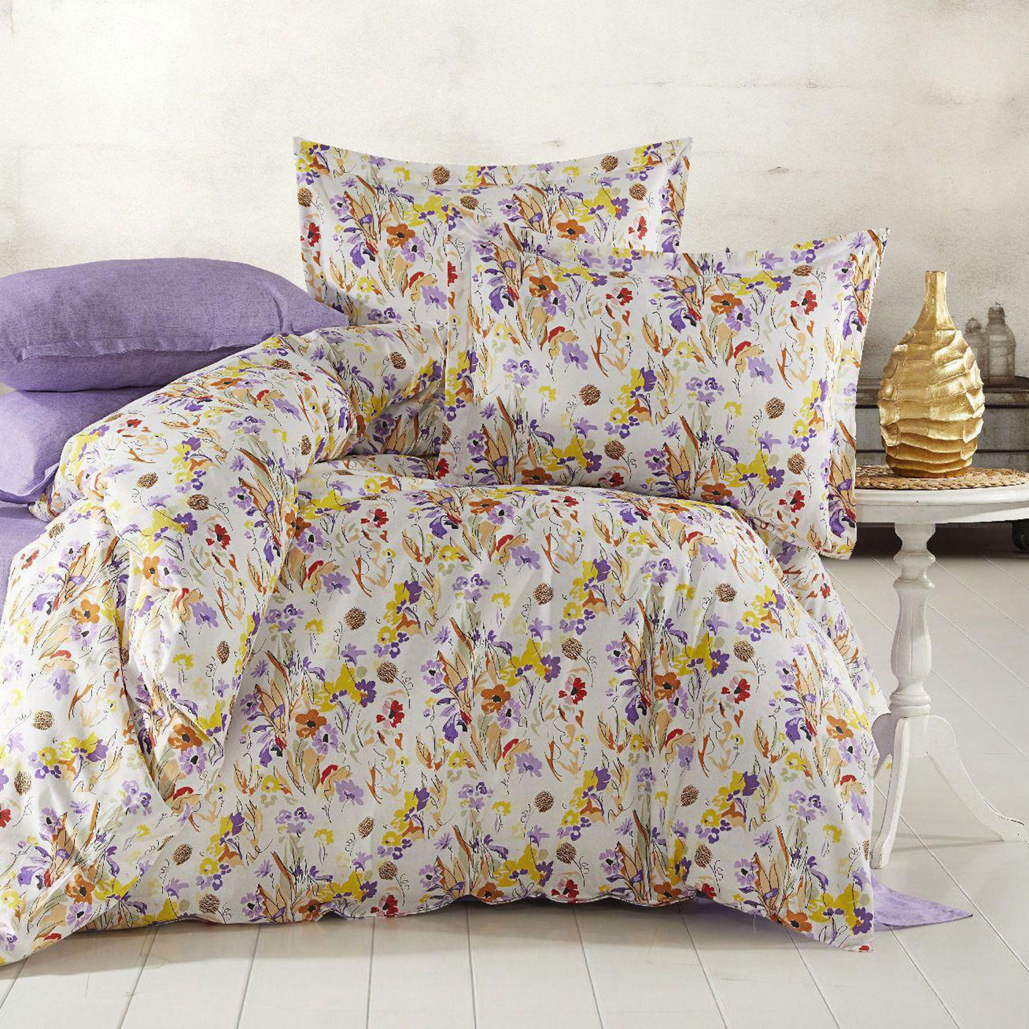 Lenjerie de pat bumbac 100% – 4 piese, Model 12838 Lenjerie de pat bumbac 100% – 4 piese, Model 12838