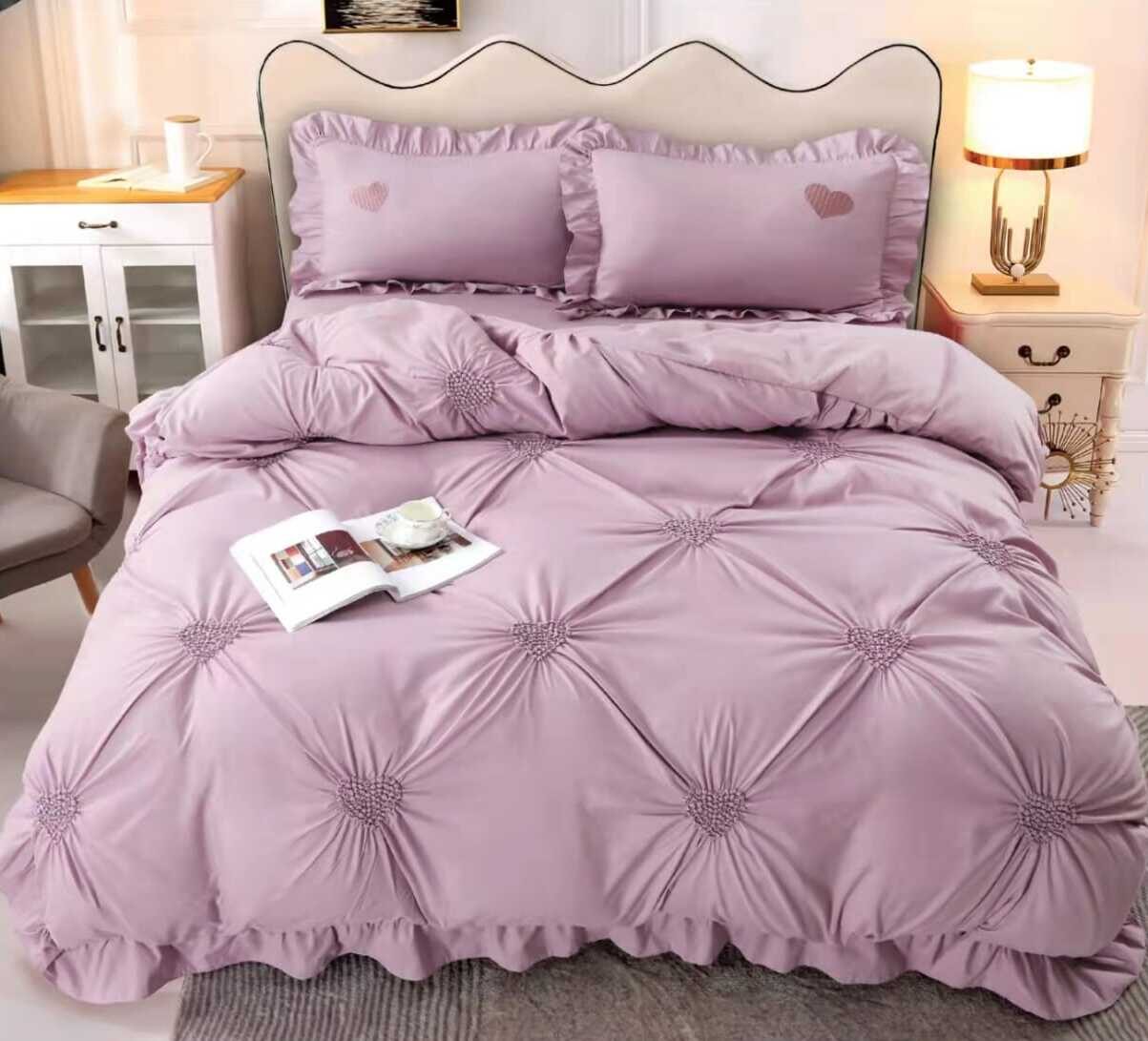 Lenjerie de pat bumbac cu inimi brodate – 4 piese, Model 9855 Lenjerie de pat bumbac cu inimi brodate – 4 piese, Model 9855
