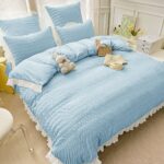 Lenjerie de pat bumbac finet creponat – 6 piese, Model 4995 - imagine 2