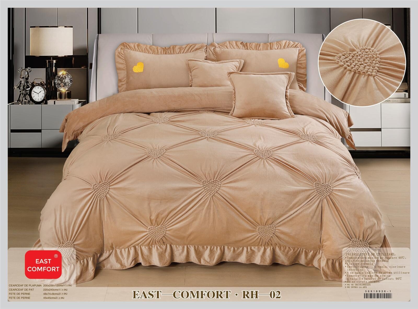 Lenjerie de pat catifea cu inimi brodate – 6 piese, Model 17371 Lenjerie de pat catifea cu inimi brodate – 6 piese, Model 17371