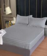 Lenjerie de pat damasc Deluxe gama Horeca – cu elastic – 4 piese, Model 15051