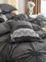 Lenjerie de pat finet cu inimi brodate – 6 piese, Model 5707 - imagine 2