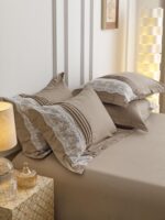 Lenjerie de pat finet cu inimi brodate – 6 piese, Model 9934