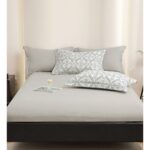 Lenjerie de pat Luxury Pucioasa – cu elastic – 6 piese, Model 14840