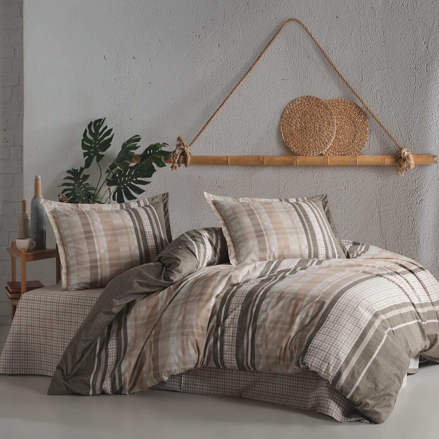Lenjerie de pat ranforce Clasy King size, Model 11298 Lenjerie de pat ranforce Clasy King size, Model 11298