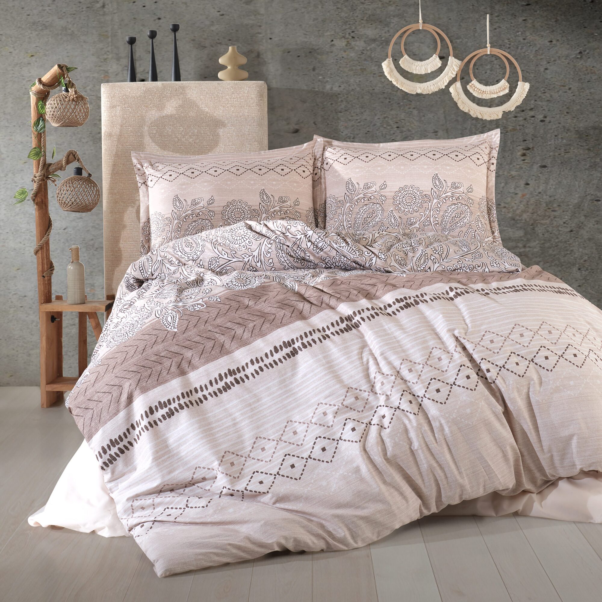 Lenjerie de pat ranforce Clasy King size, Model 15594 Lenjerie de pat ranforce Clasy King size, Model 15594