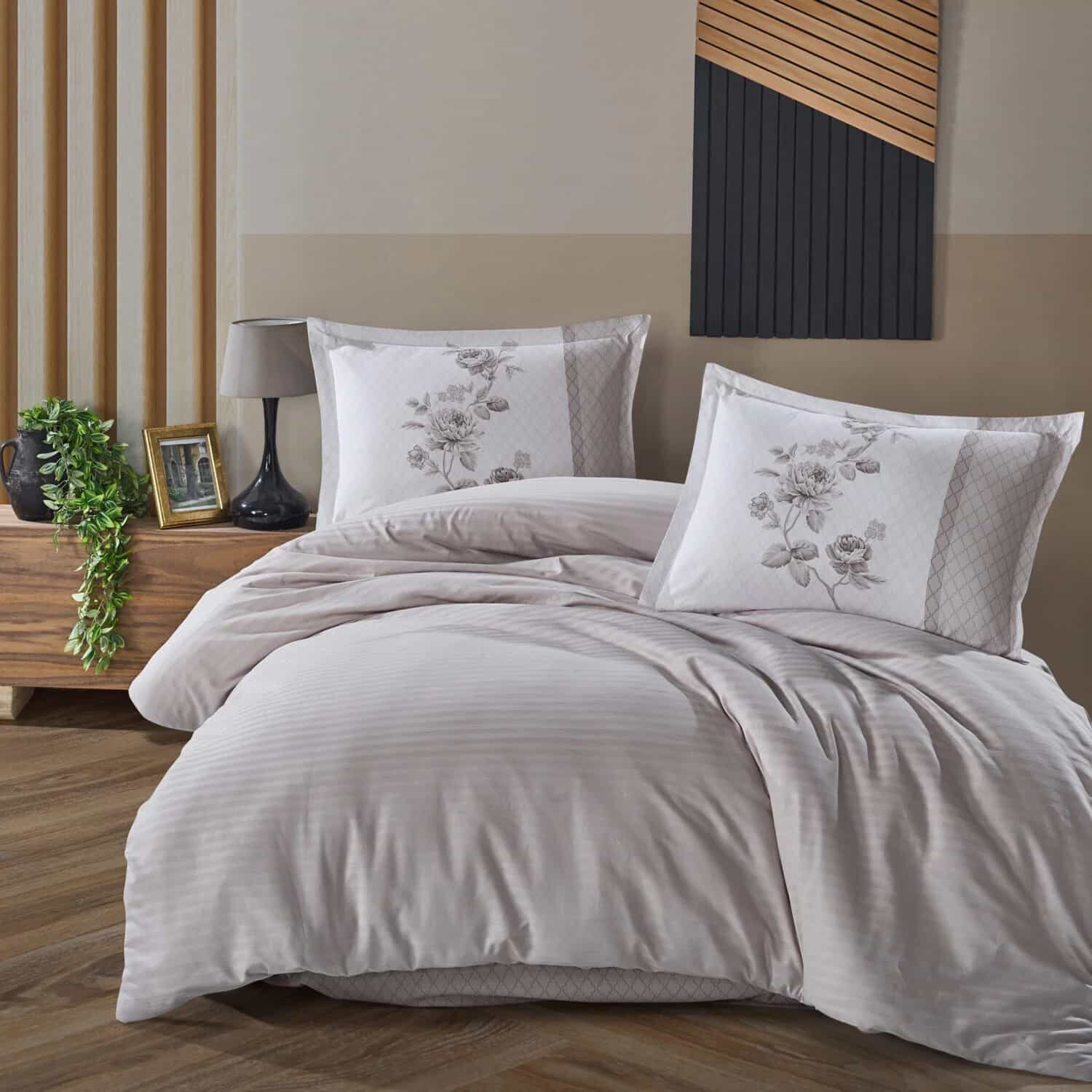 Lenjerie de pat ranforce Clasy King size, Model 6928 Lenjerie de pat ranforce Clasy King size, Model 6928