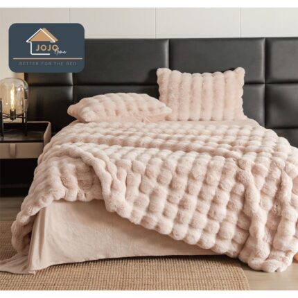 Lenjerie din blanita artificiala de iepure – 6 piese, Model 10984 - imagine 7