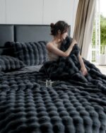 Lenjerie din blanita artificiala de iepure – 6 piese, Model 10987 - imagine 5